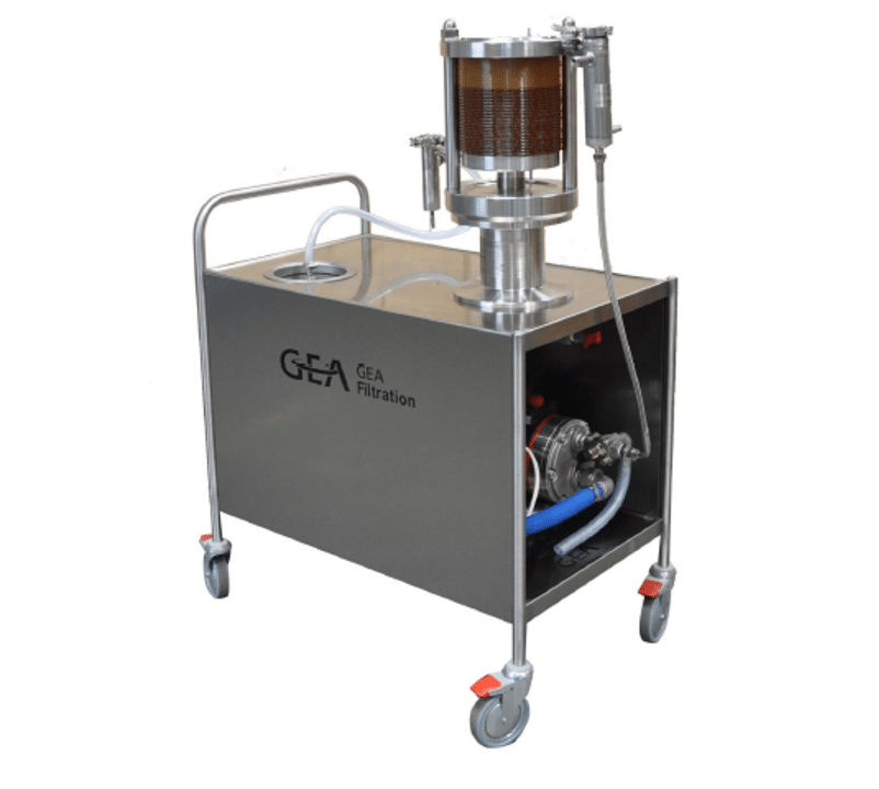 The membrane filtration device, Pilot Unit Model L, is specially designed for research and development projects but can also stand in a production unit.